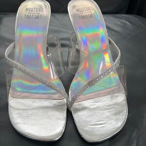 Mootsie's Tootsie's Collection - Clear heel with Rhinestone trim Size 7.5